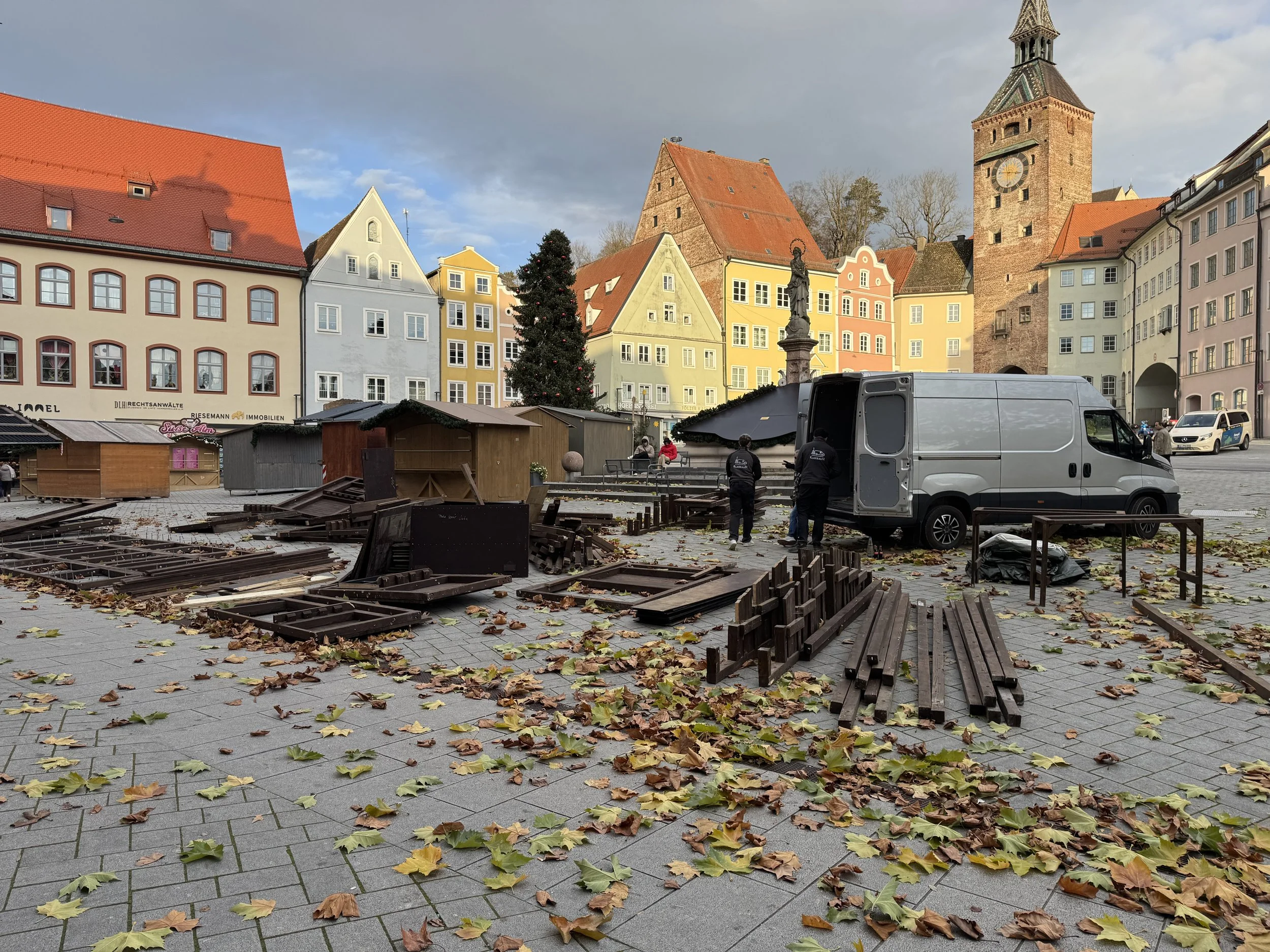 Klarraum Team bei der Arbeit